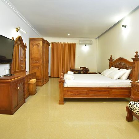 Hotel Queensbury Malabe Kaduwela Esterno foto